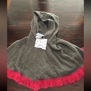 NWT Yam’s Girls Gray & Pink Poncho Size 5